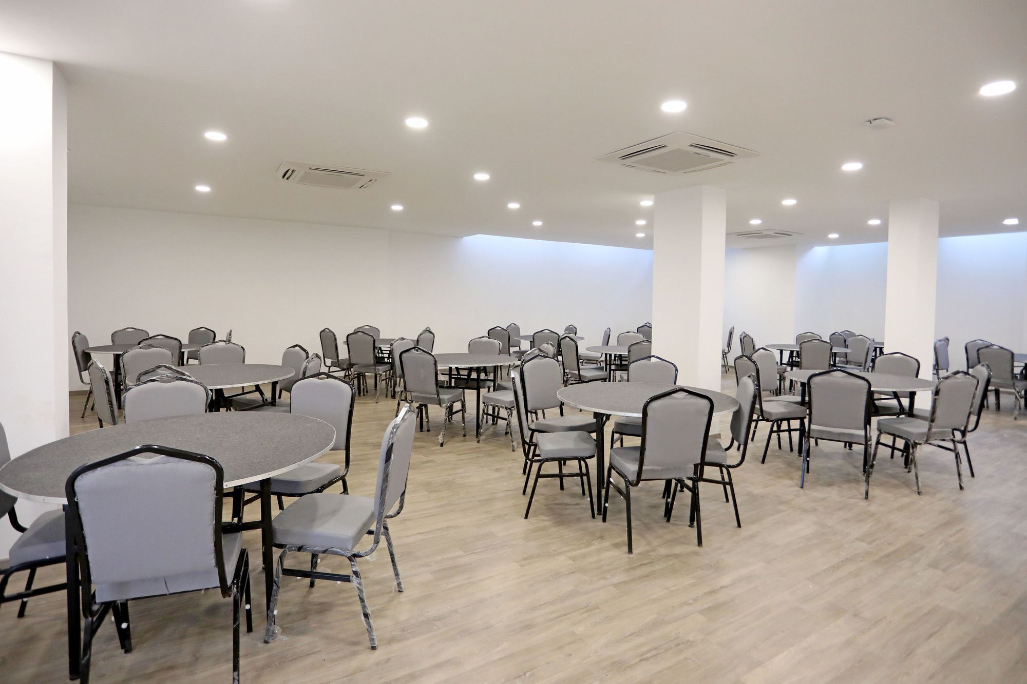 Oyo Townhouse 027 Sector 15 Gurgaon Hotell Exteriör bild